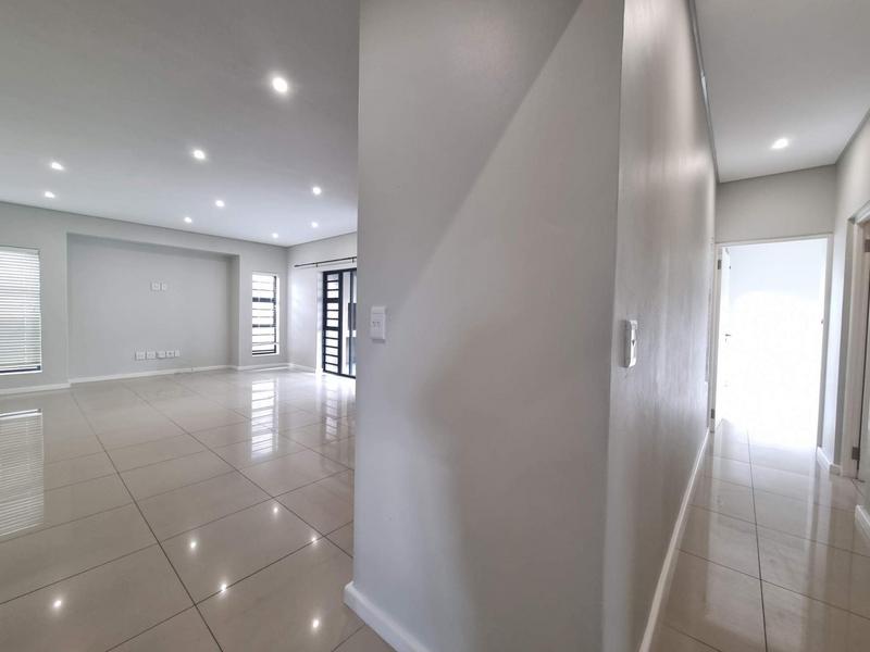 3 Bedroom Property for Sale in Turnberry Village Western Cape